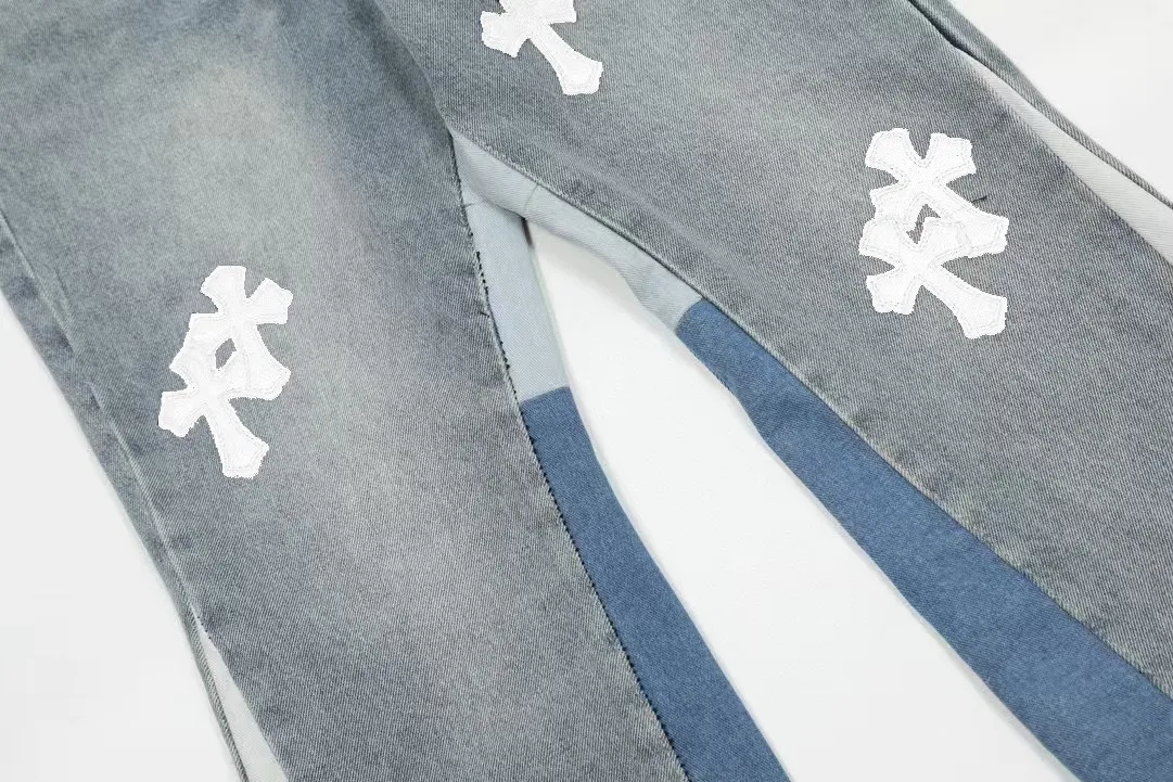#8116 P260💰 Independent GALLERY DEPT. Vintage spliced cross loose washed flared jeans - truly restore the ultimate texture of Vintage - original hardware accessories, washed and other elevators, QR code analysis are all purchased from the original factory, high degree of restoration, welcome to compare with certain products ~ - three-dimensional version, loose and comfortable, not picky about the figure, taller and slimmer, factory Seiko, original quality control, same style for men and women, can be matched with couples, versatile recommendation, must-have jeans for all seasons -Size: 28 30 32 34 36